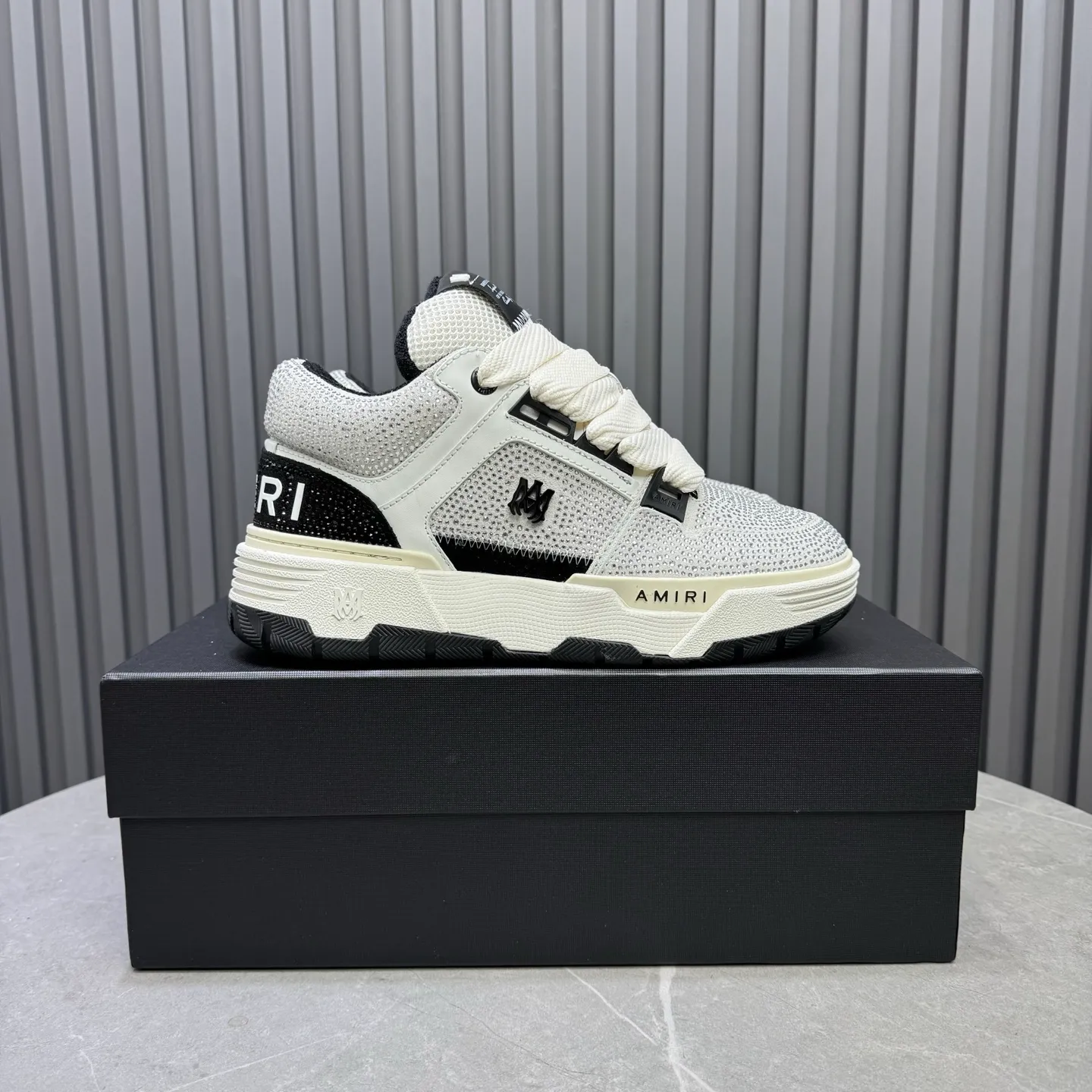 Men's shoes 💰760💰 AMIRI AMIRI fashion brand hot sale 🔥 Available all year round, couples 💑 Official website synchronization Imported fabrics 1⃣️ vs 1⃣️ replica, original factory special original sole, 35-45 (45. non-refundable)